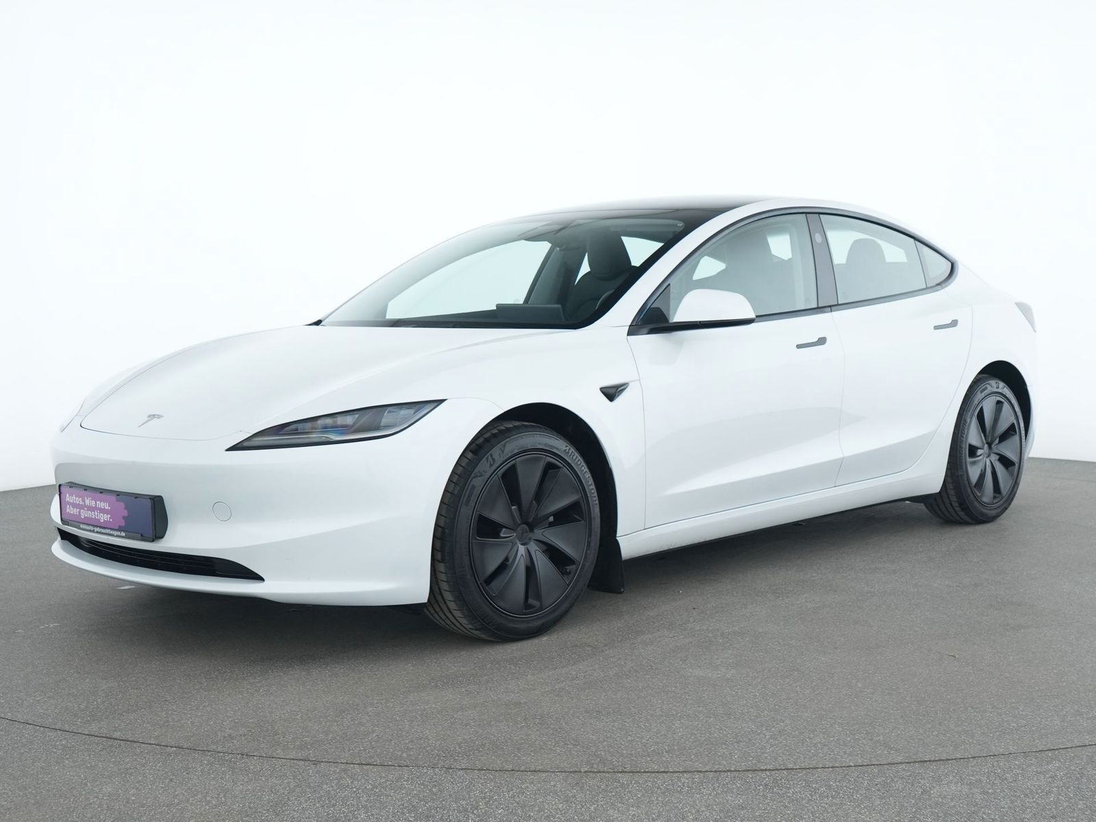 Tesla Model 3 - Bild 2