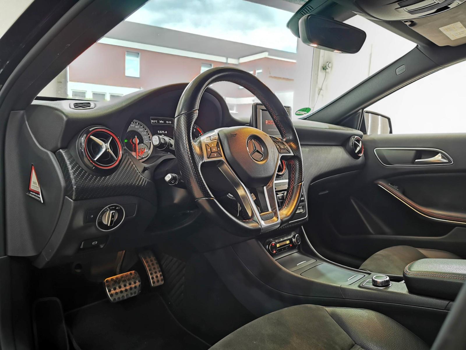 Mercedes-Benz A 250 AMG SPORT AUT | ACC | KAM  [GARANTIE]