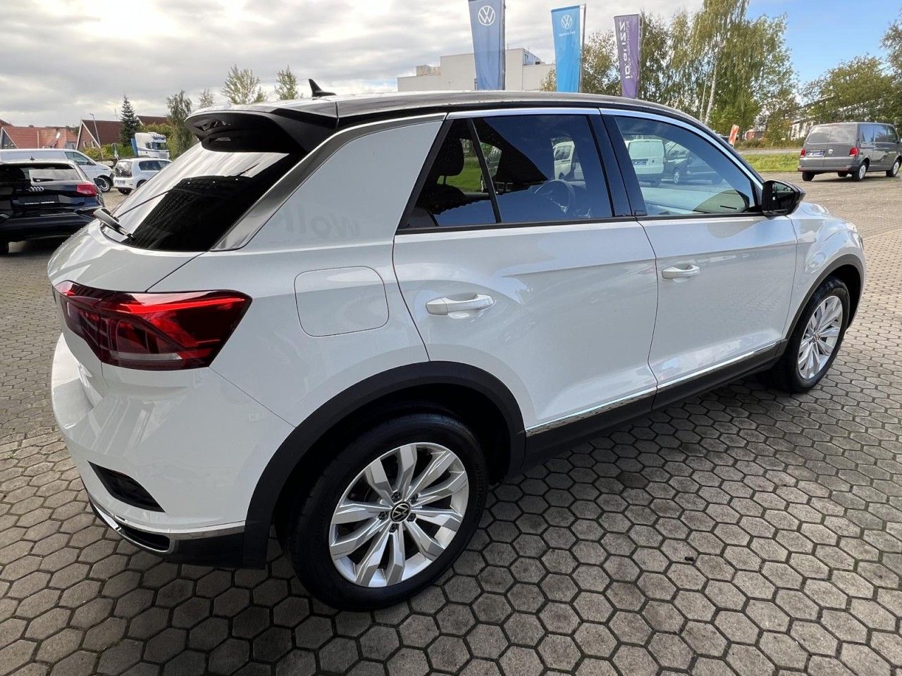 Volkswagen T-Roc - Bild 3