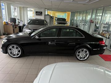 Mercedes E 200 - 5