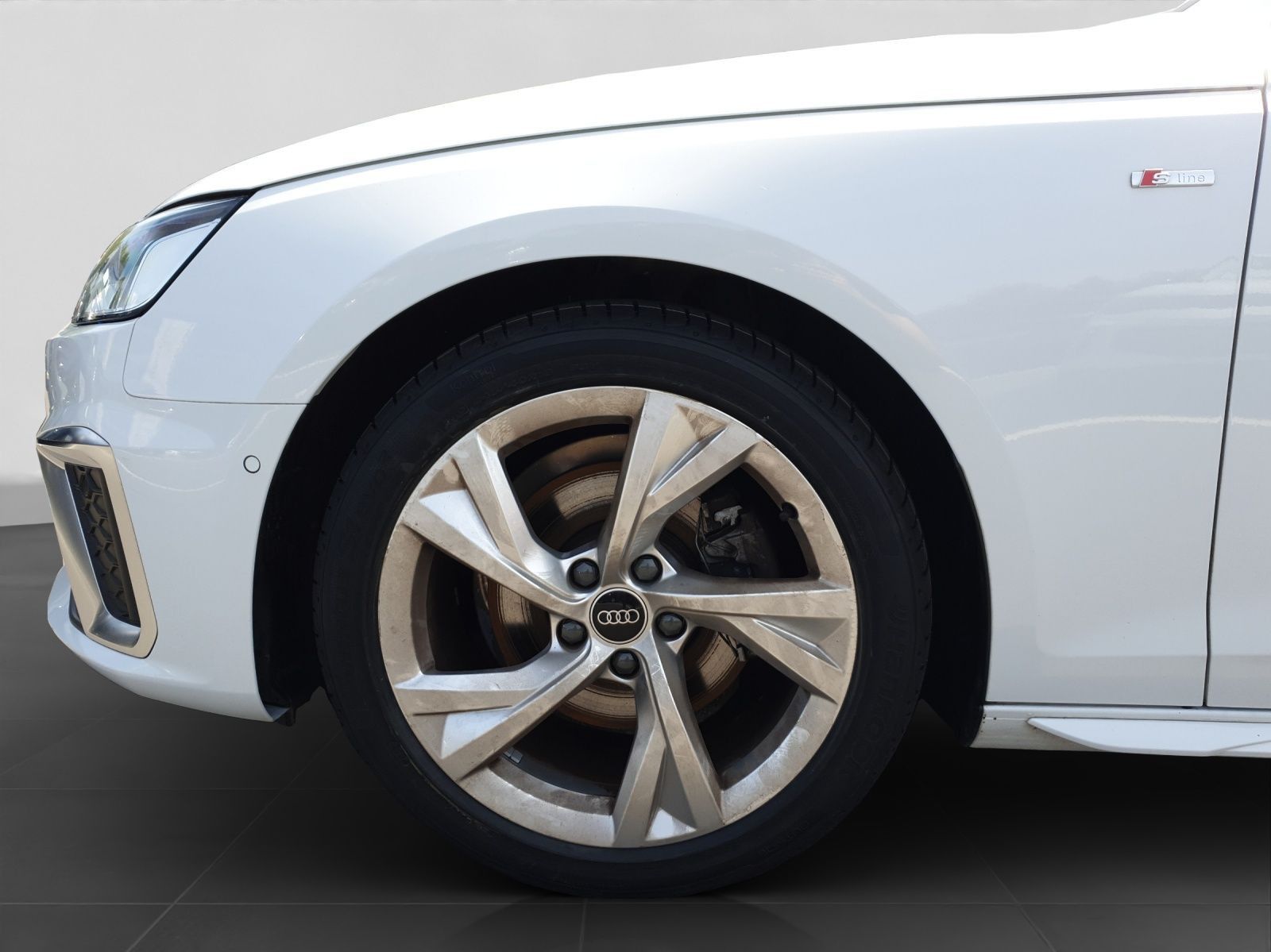 Audi A4 - Bild 8