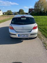 Opel Astra1.8, bis Sept.27 TÜV, 137000km,orig.Zustand - gebrauchte Opel Astra aus dem Jahr 2004