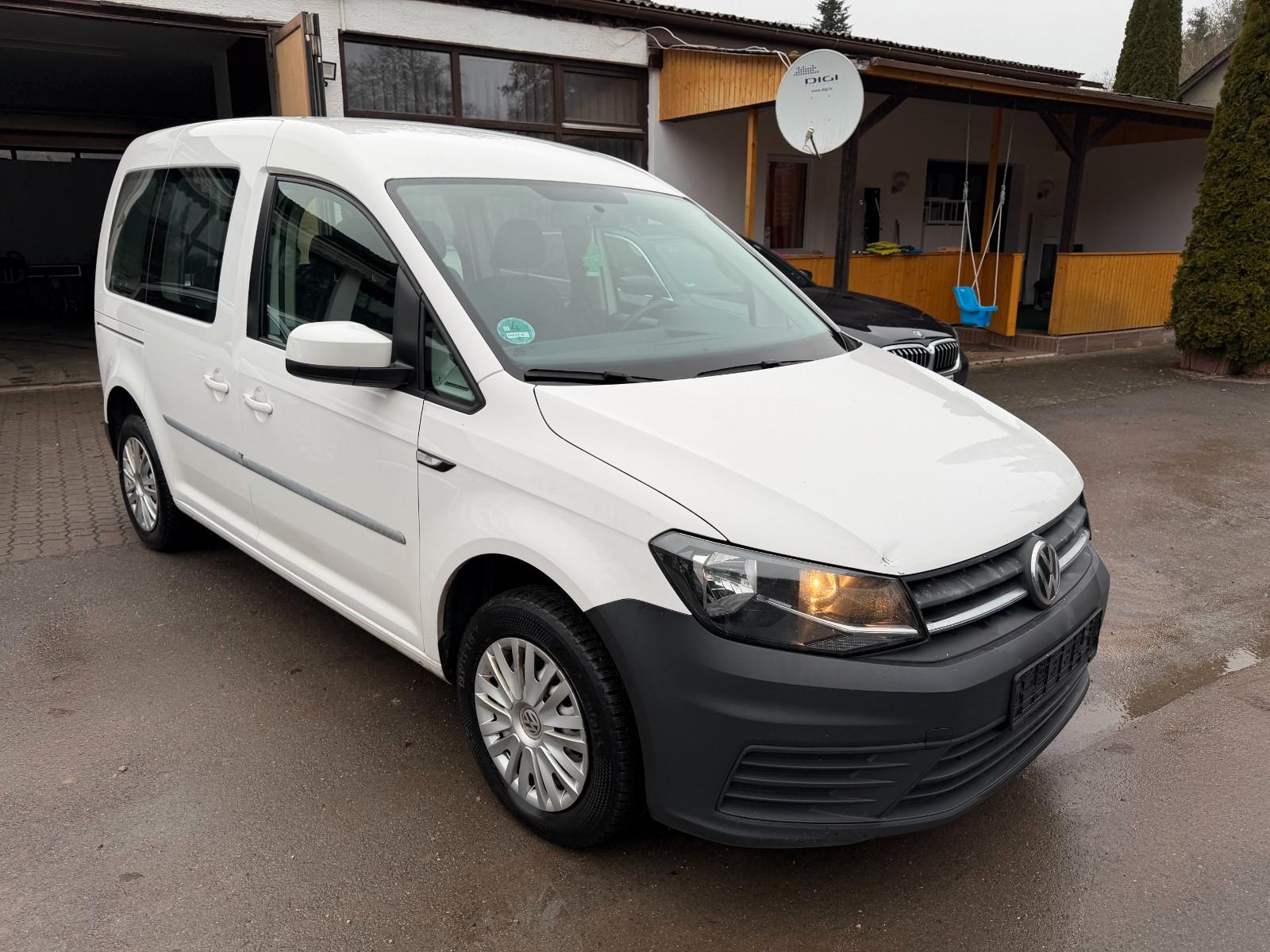 Volkswagen Caddy PKW Trendline BMT