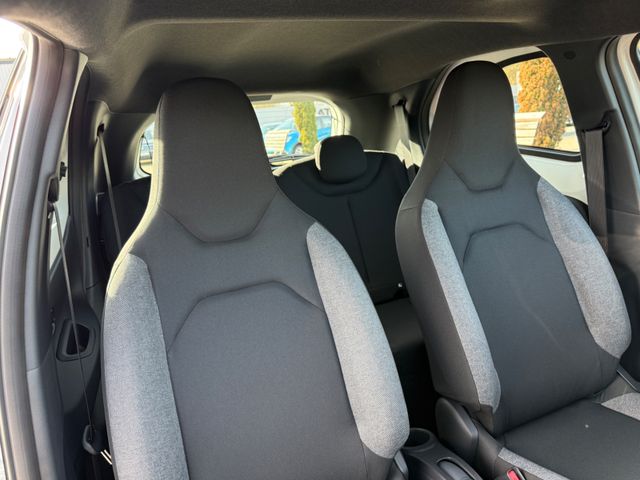 Toyota Aygo X Business Edition