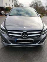 Mercedes-Benz B 180 - Business Paket mit geringer Laufleistung