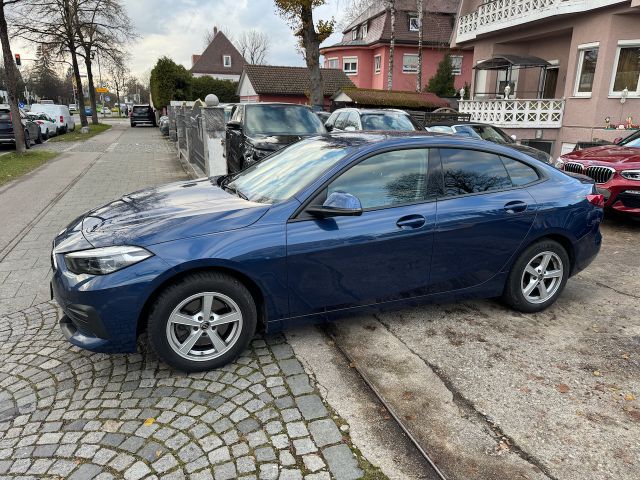 BMW 216d Gran Coupe Aut. *LED*Navi*AHK*PDC*