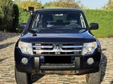 Mitsubishi Pajero 3,2 DI-D 4WD Invite - Mitsubishi Pajero: Invite