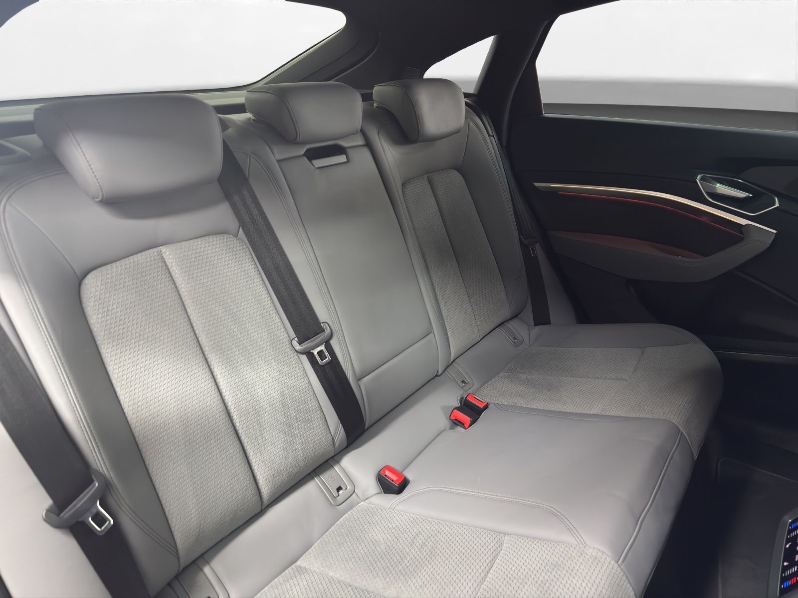 Audi e-tron - Bild 17