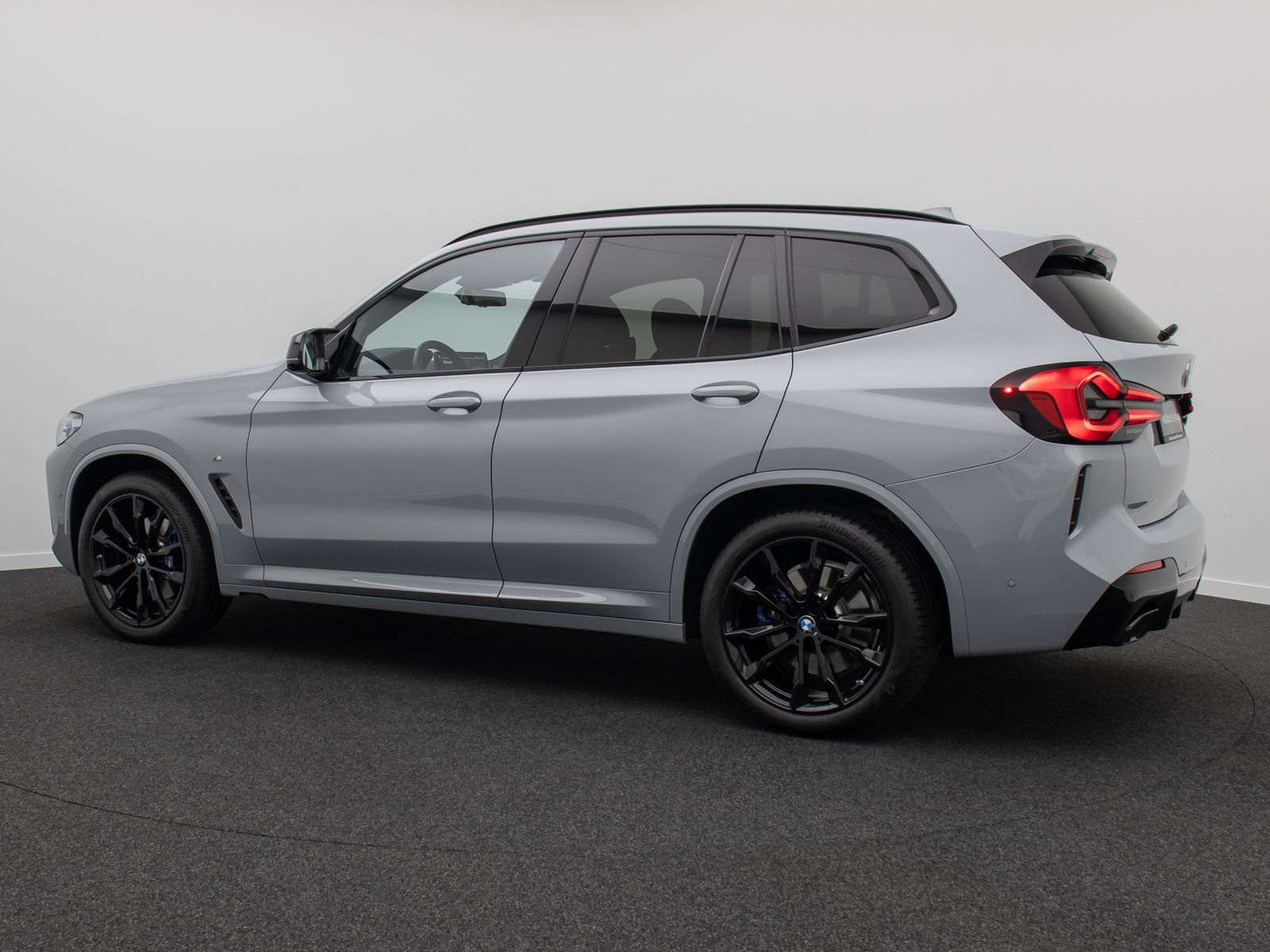 Fahrzeugabbildung BMW X3 M40i Laser DAB 360°H/K Panorama HUD Alarm 20"
