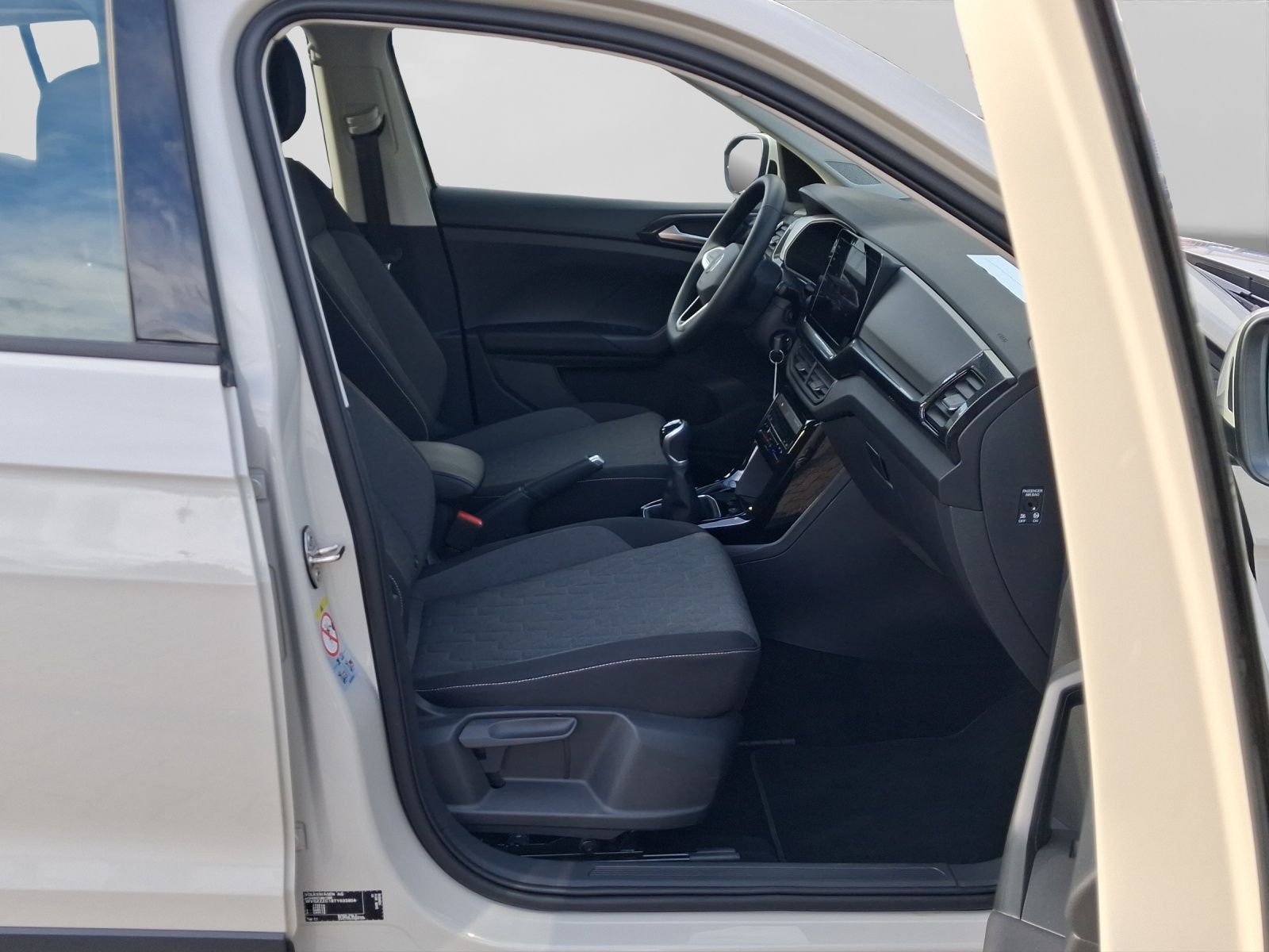 Volkswagen T-Cross - Bild 4