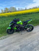 Kawasaki Z1000 - KAWASAKI 2011 1000