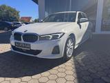 BMW 318i Touring FACELIFT KAMERA NAVI ABSTANDSTEMP - BMW 318 Touring Kombi I Gebrauchtwagen