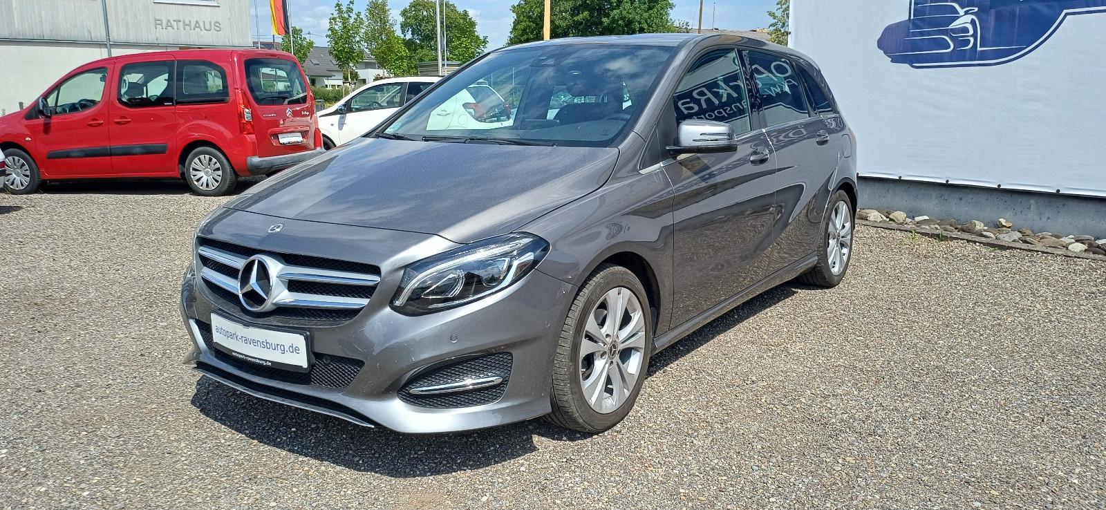 Mercedes-Benz B 220 d 4Matic LED AHK Navi RFK