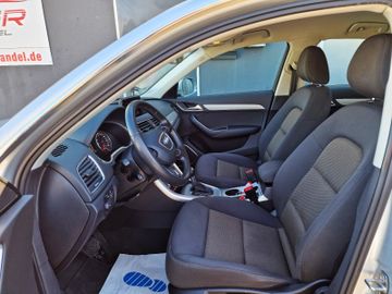 Audi Q3 - 10