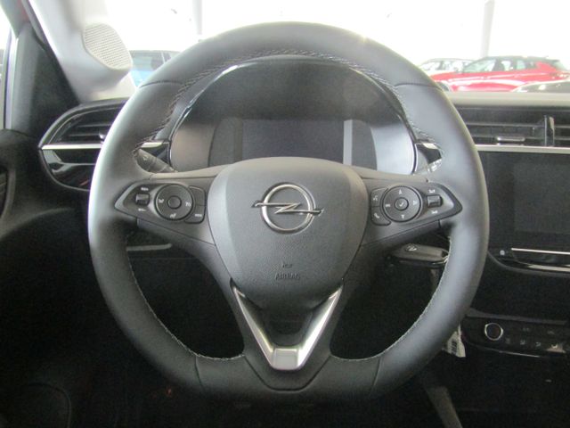 Corsa Elegance 1.2 T APP BT KLIM PDC LED KAM USB