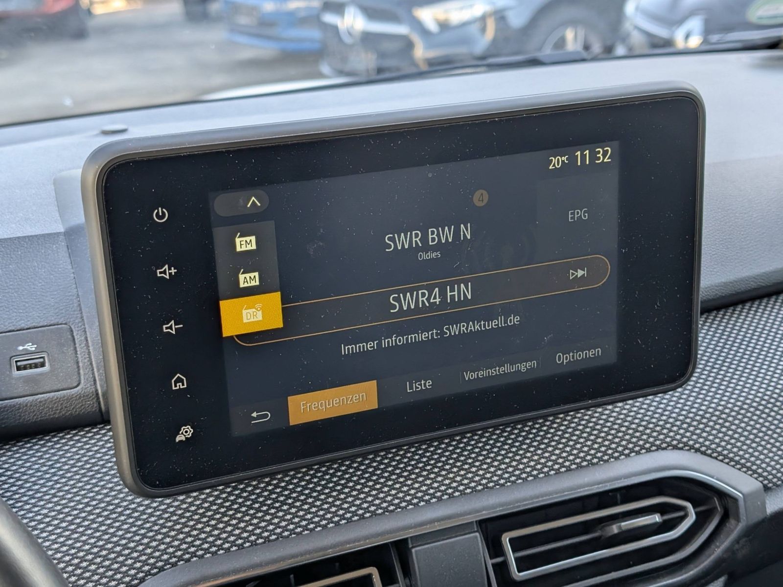 DACIA Jogger  Eco-G 100 Extreme+ AHK Navi SHZ – Bild 23
