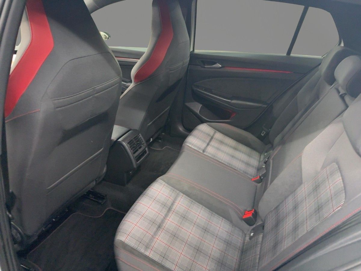Volkswagen Golf - Bild 8