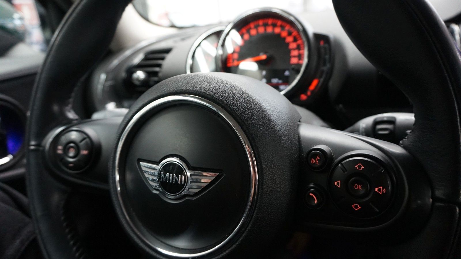 Fahrzeugabbildung MINI ONE Clubman One Scheckheftgepflegt