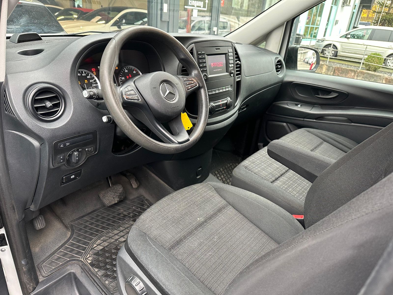 Fahrzeugabbildung Mercedes-Benz VITO 4Matic LANG*NAVI*KLIMA*AHK*SORTIMO**