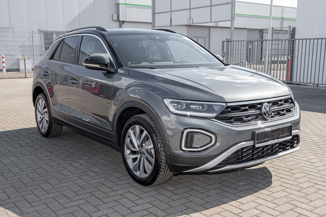 Volkswagen T-Roc 2.0 TDI Goal AHK NAV RFK LED IQ.DRIVE ACC foto 4