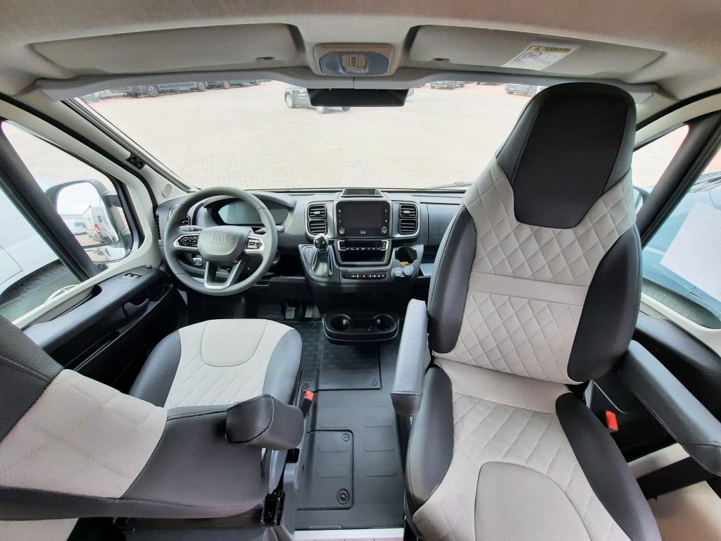 Fahrzeug Übersicht 18 Fahrzeugabbildung Weinsberg CaraBus EDITION FIRE 600 MQ Verfüg./Sparen Sie 1
