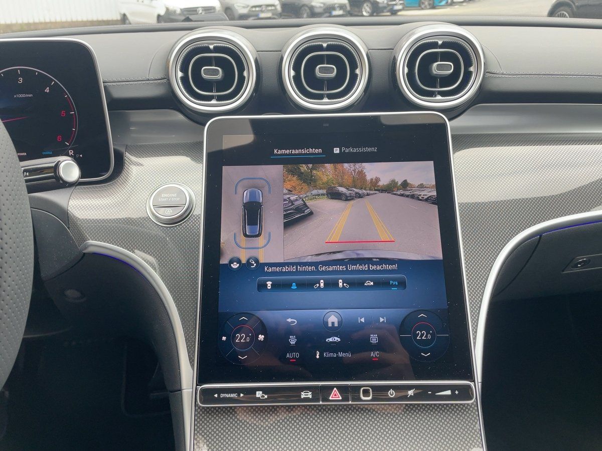 Fahrzeugabbildung Mercedes-Benz C 220 d T-Modell AMG/Night/360°/AHK/18''