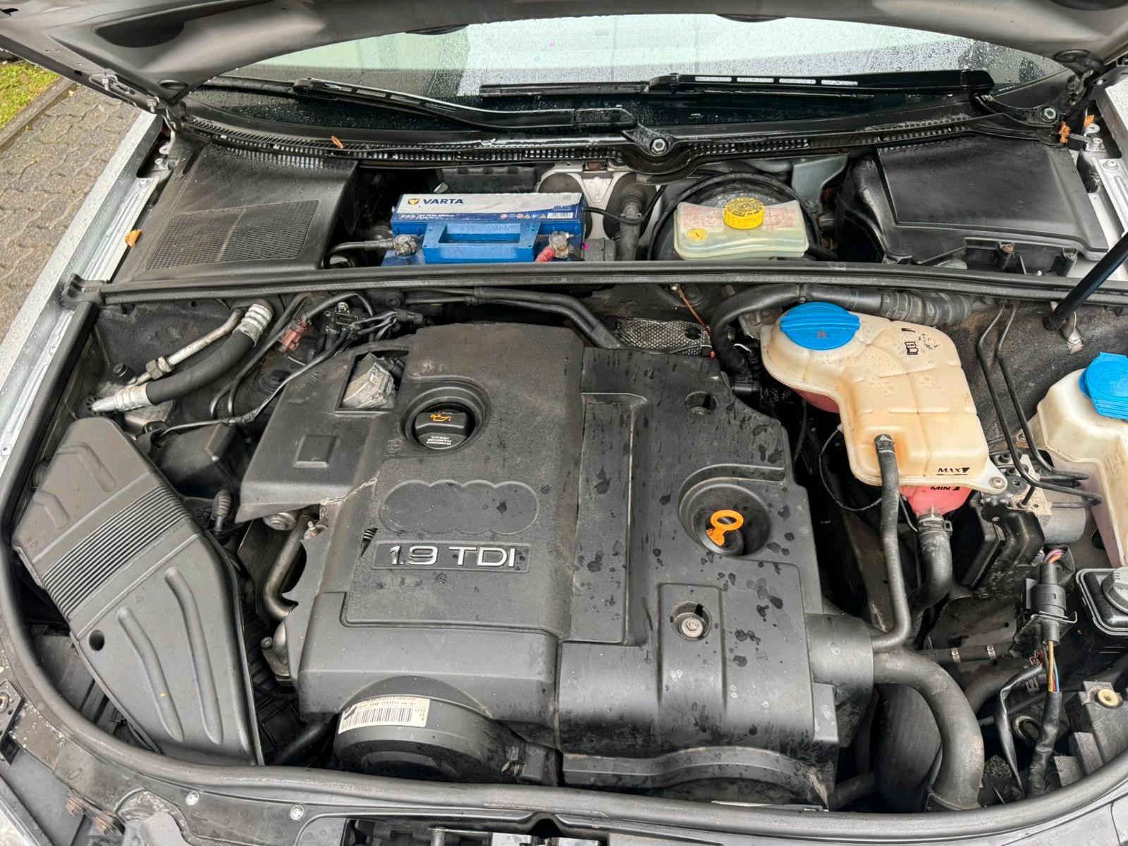 Audi A4 2006 — photo 7
