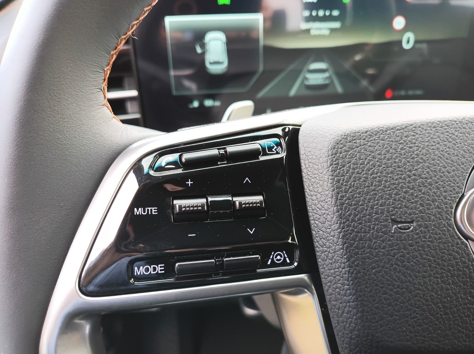 Fahrzeugabbildung KGM TORRES+NOMAD+18ZOLL+START-STOPP+5JAHRE GARANTIE+