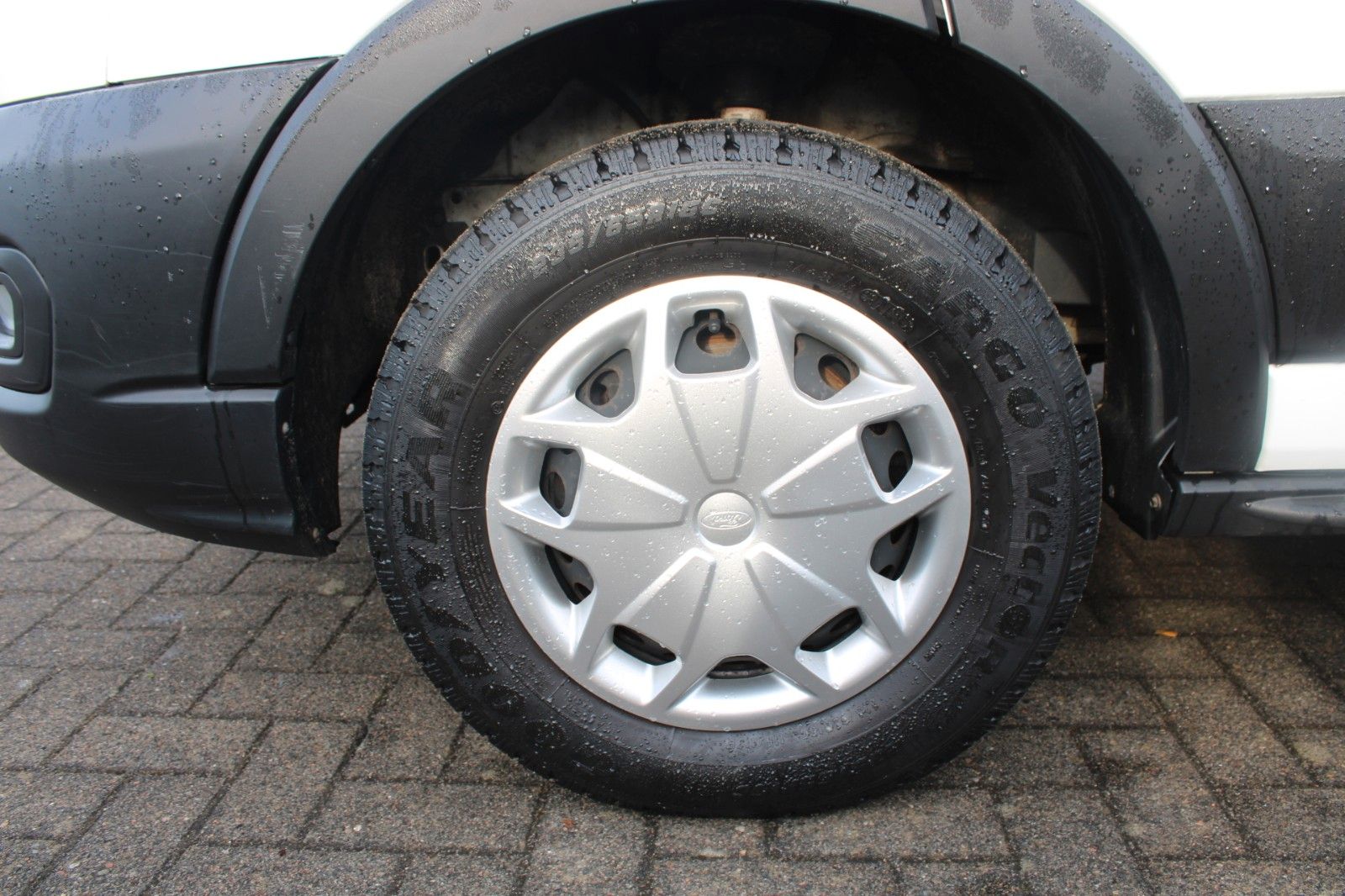 Fahrzeugabbildung Ford Transit L3 H2 TREND AHK PDC ALLWETTER 1.Hand