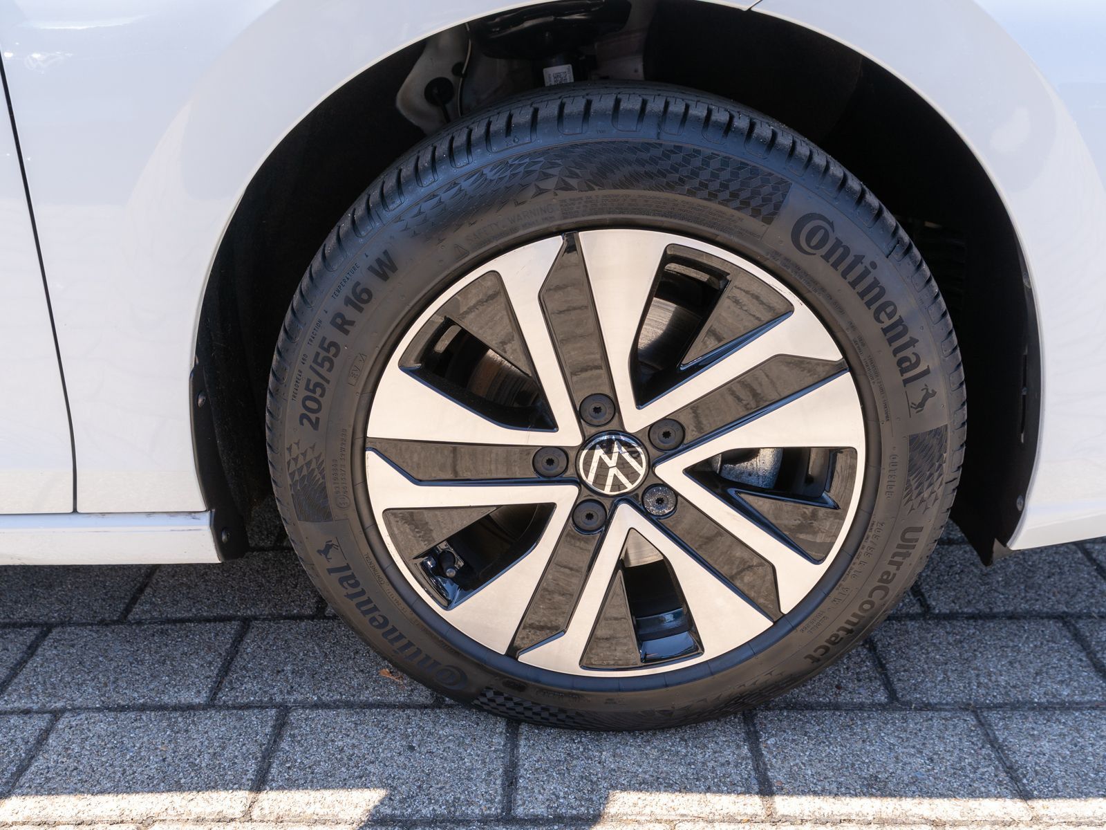 Volkswagen Golf - Bild 10