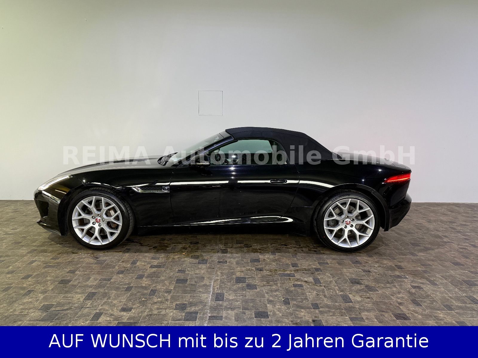 Fahrzeugabbildung Jaguar F-Type  3,0i V6 Cabrio, Klappenauspuff, Meridian