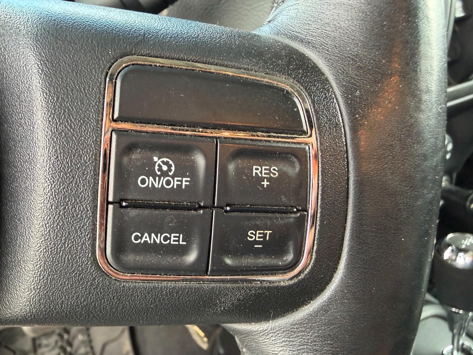 Jeep Wrangler Sahara 2.8 200ch - Toit ouvrant - Révision complète - Pack Sport - Régulateur de vitesse