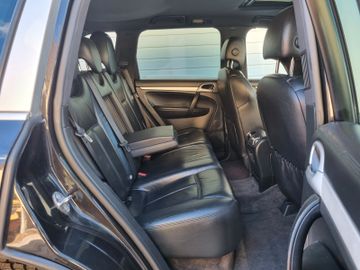 Porsche Cayenne - 11