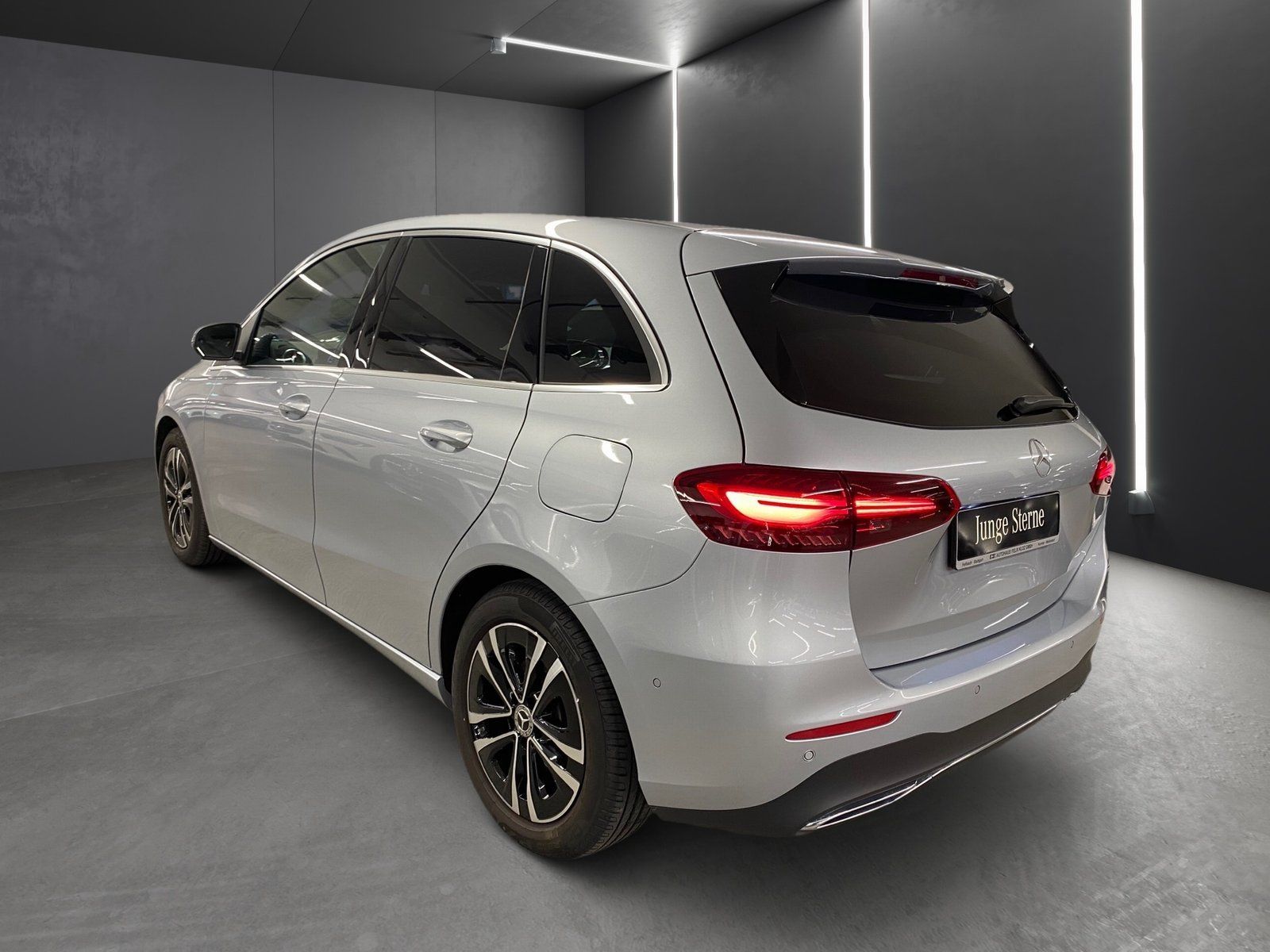 Fahrzeugabbildung Mercedes-Benz B 220 d Progressive*AHK*Totwink*Multibeam*Kamera