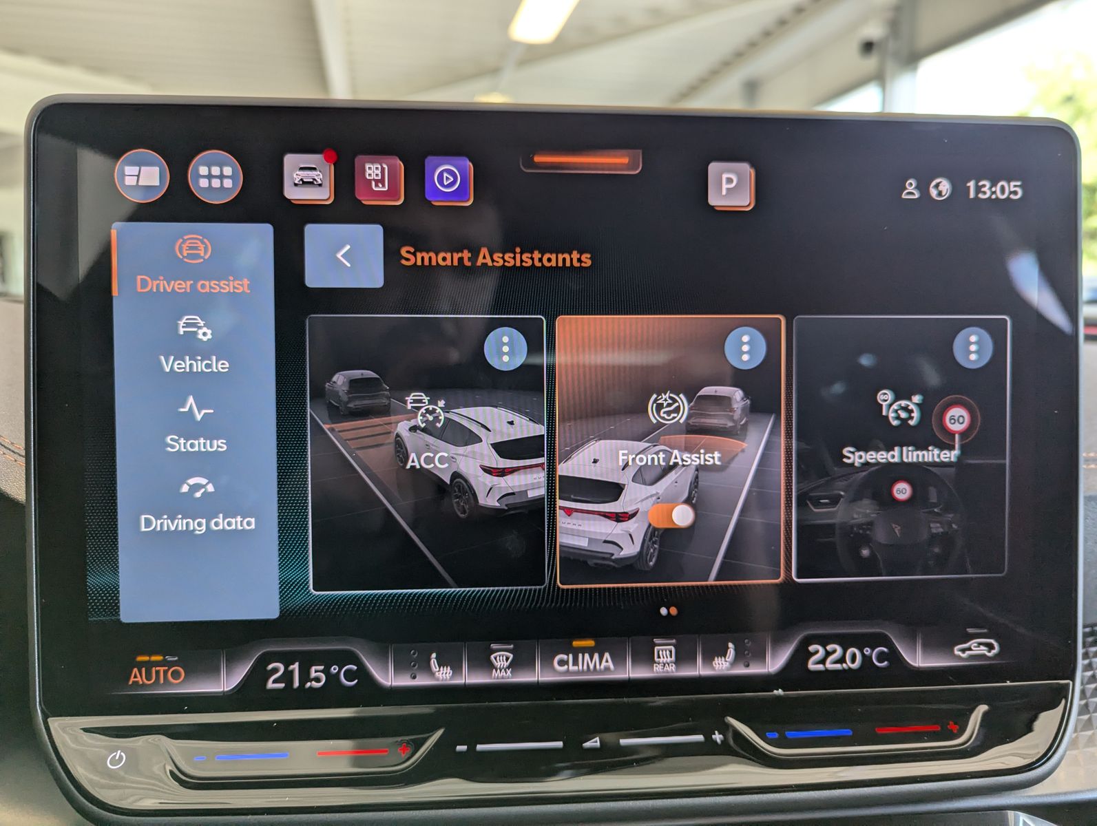 Fahrzeugabbildung CUPRA Formentor 1.5 eTSI Dynamic / Edge-Paket ACC 18"