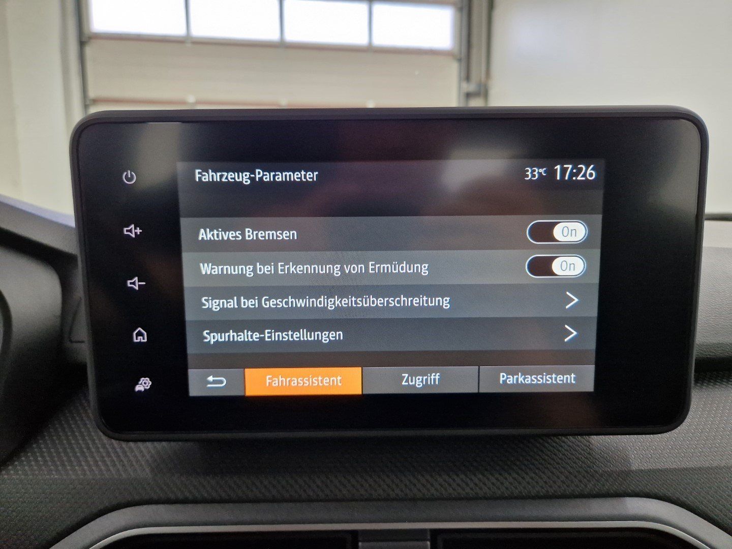 DACIA Sandero Essential Eco-G 100 Klimaanlage – Bild 19