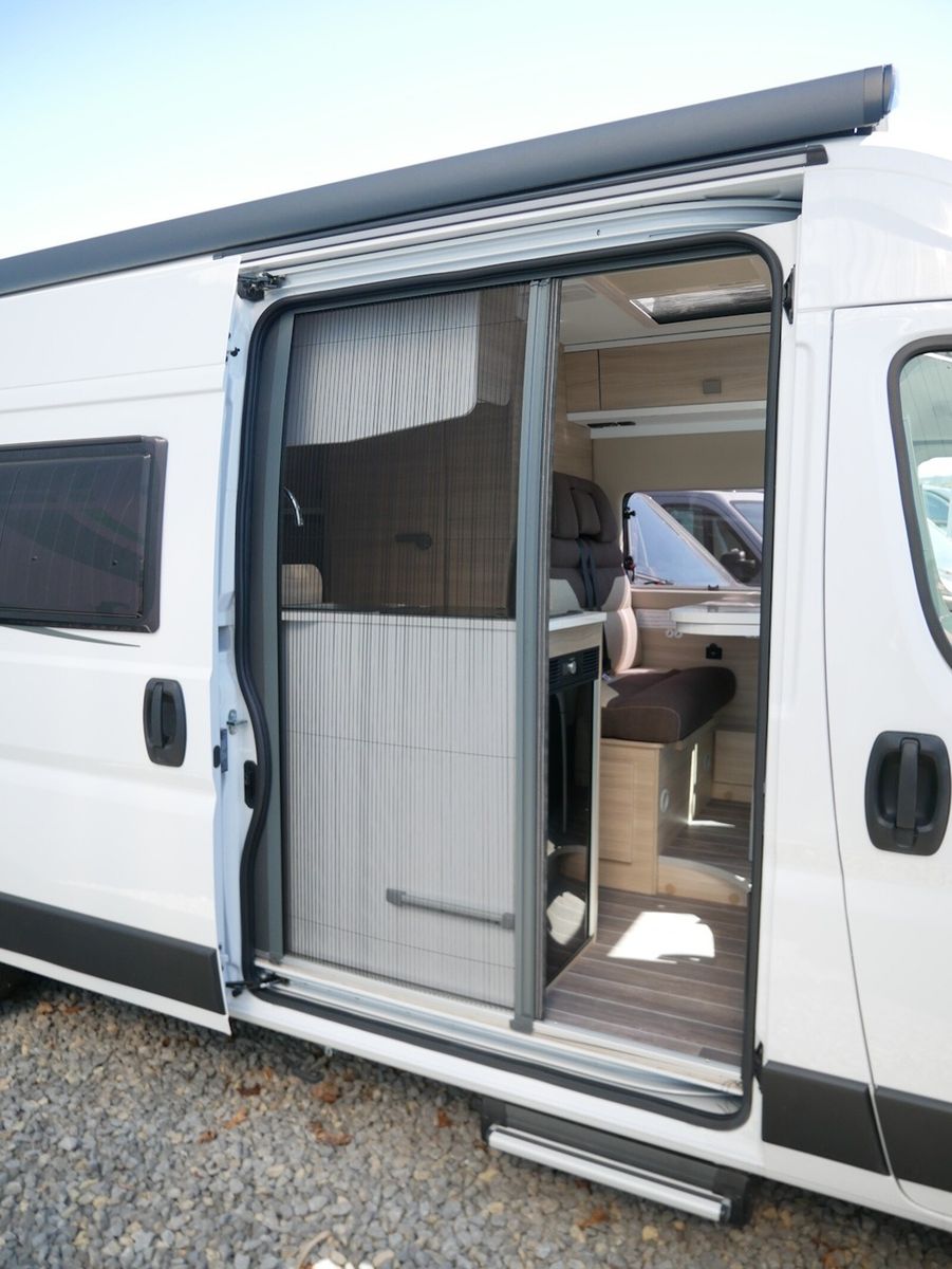 Fahrzeugabbildung Forster Livin Up FV599EBL Inklusive Lithium Batterie
