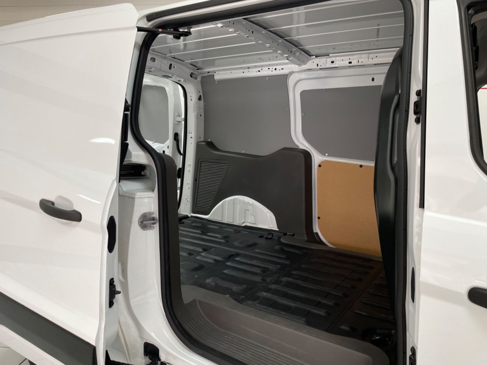 Fahrzeugabbildung Ford Transit Connect Kasten lang