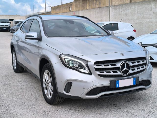 Mercedes-Benz Mercedes GLA 220d Auto. 4Matic Business Extra 20