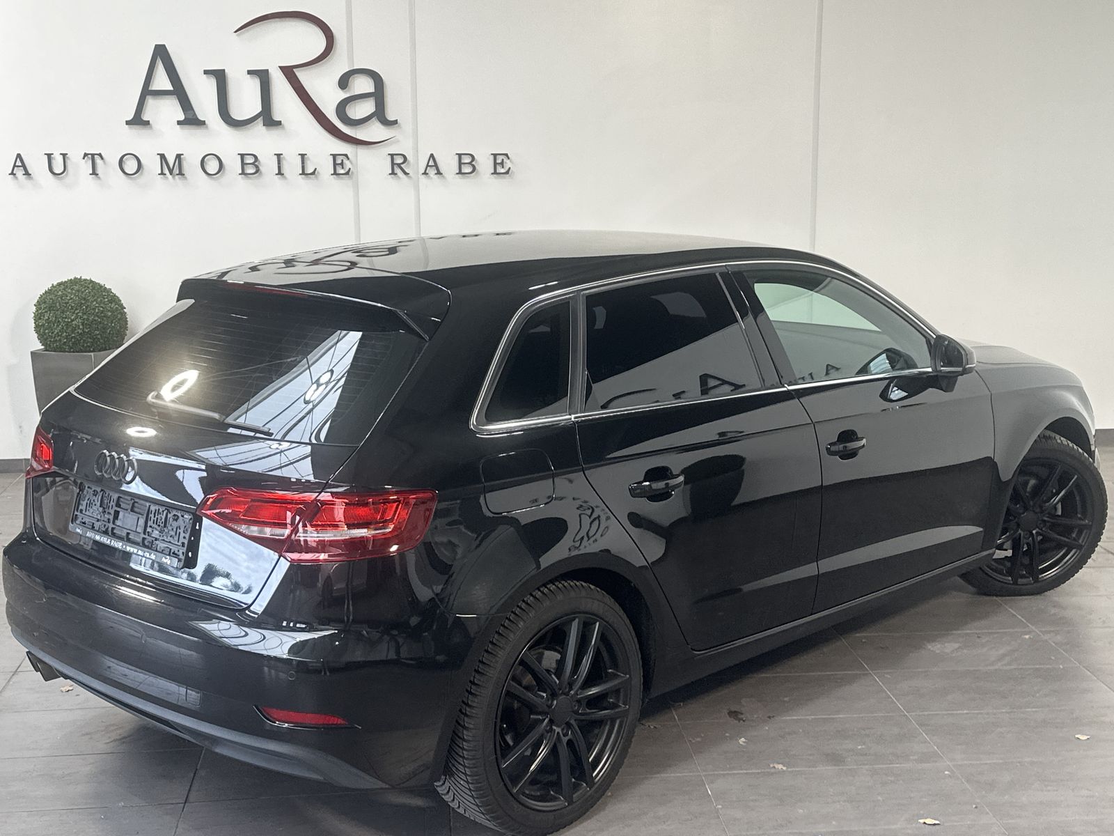 Fahrzeugabbildung Audi A3 SpB 1.5 TFSI Aut. XEN+SHZ+APS+TEMPOMAT+EU6