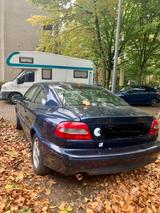 Volvo VolVo C70  - Volvo C70: Coupe