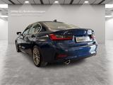 BMW 330e xDrive Limousine Sport Line Head-Up Laser - blaue BMW 330