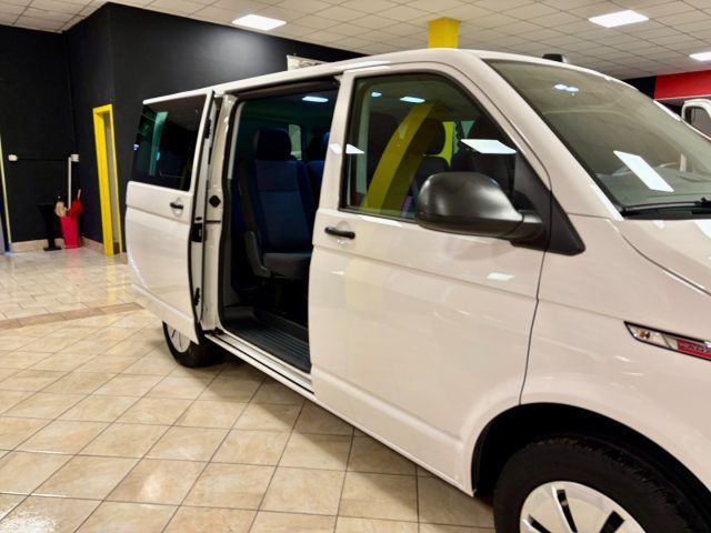 Volkswagen VOLKSWAGEN T6.1 Transporter 2.0 TDI 110CV 9 POST imagem 3