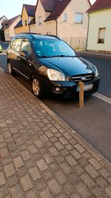 Kia Carens 2.0 Benzin 7 Sitzer, Automatik - gebrauchte Kia Carens aus dem Jahr 2007