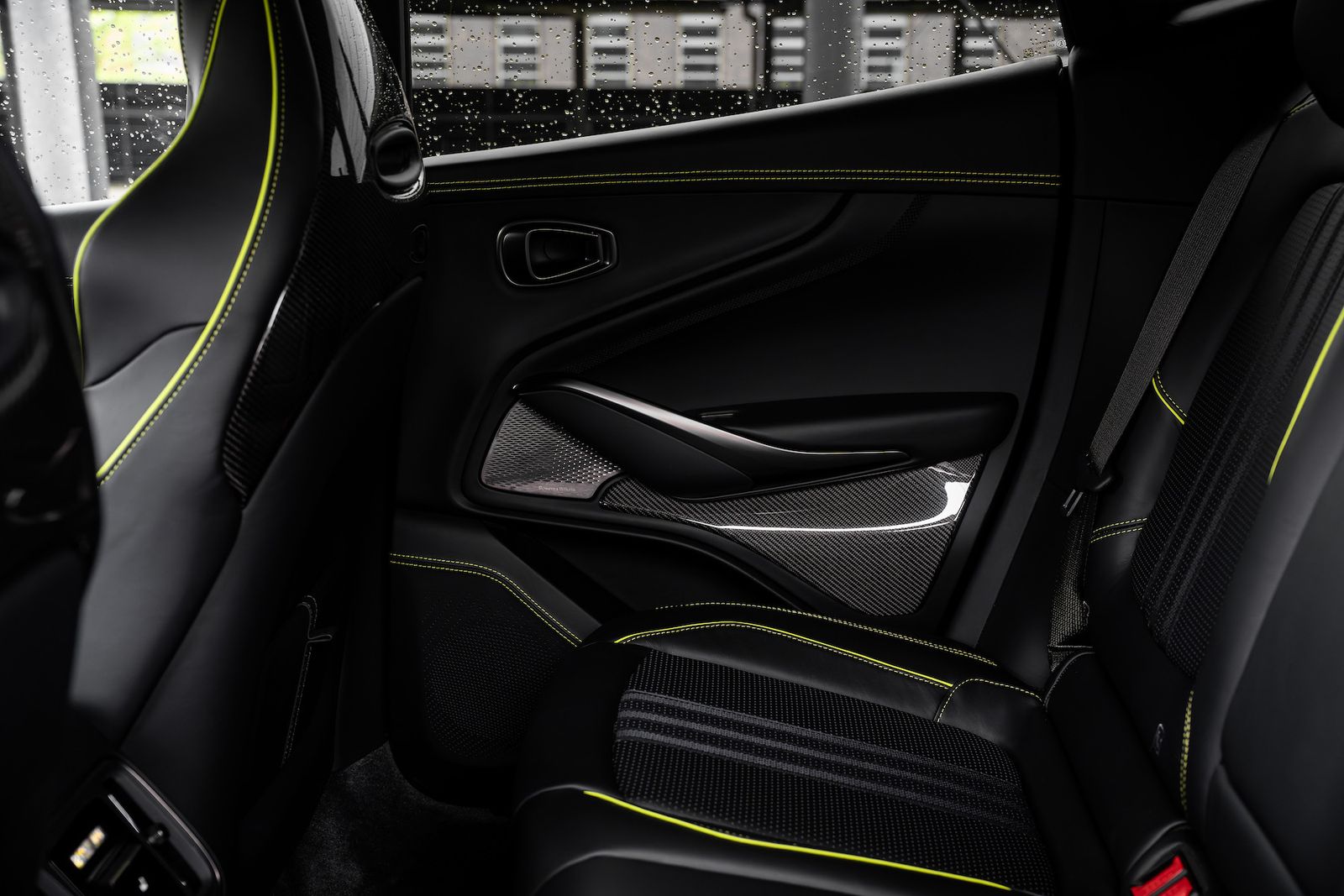 Fahrzeugabbildung Aston Martin DBX 707 AMR24 NEW MODEL!!|BOWERS&WILKINS|CERAMIC