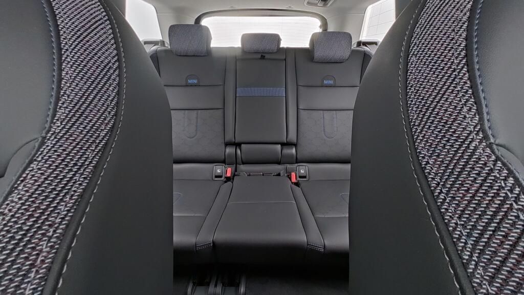 MINI One D Countryman - Bild 14