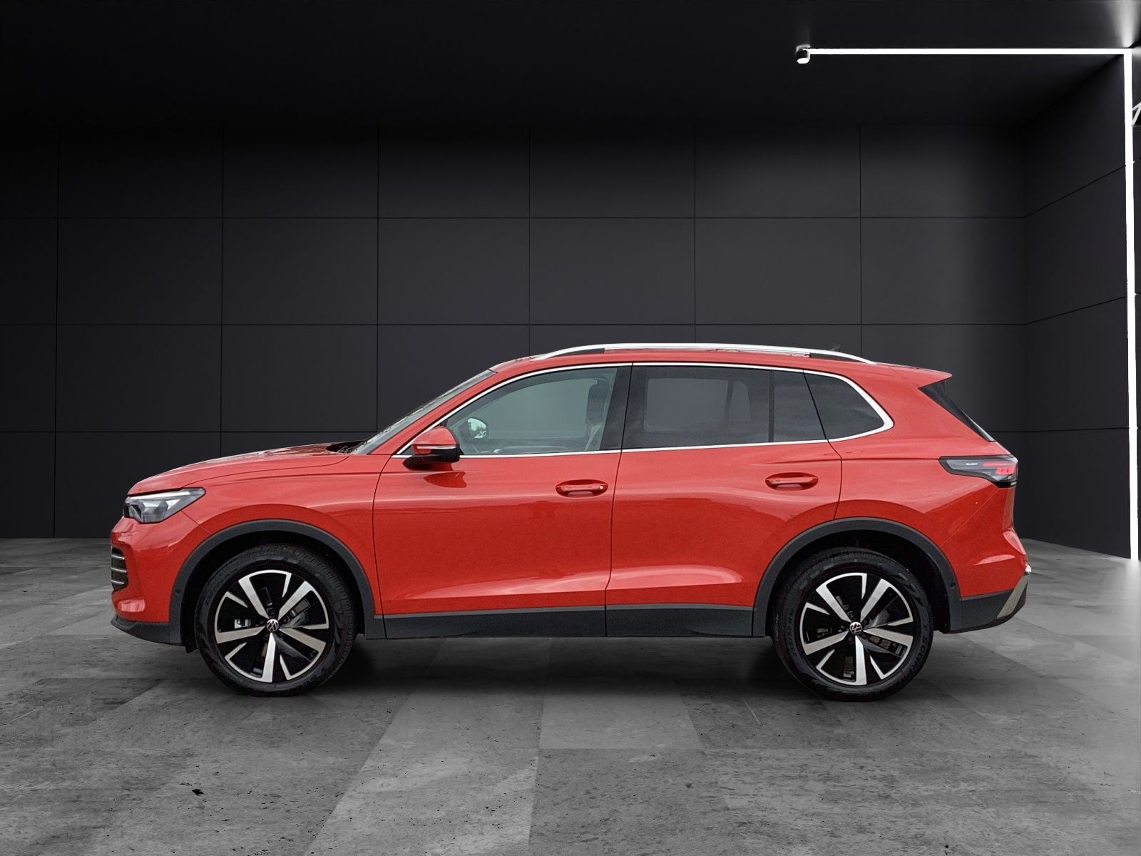 Fahrzeugabbildung Volkswagen Tiguan Elegance TDI DSG 4M IQ.Light ACC STHZ SHZ