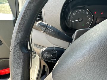 Bild 9 Opel Vivaro DoKa M Edition 6-Sitzer Doppelkabine+PDC+