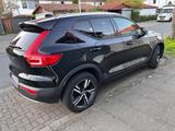 Volvo XC40 T4 AWD Momentum Geartronic Panorama AHK - Volvo XC40 Gebrauchtwagen in Hannover