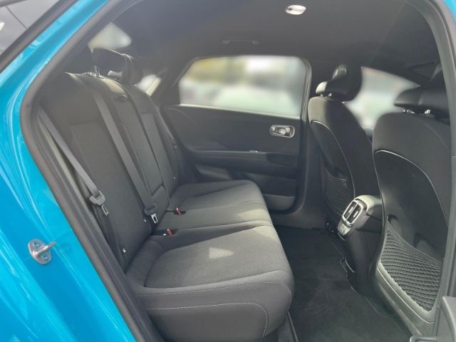 Fahrzeugabbildung Hyundai IONIQ 6 Basis Elektro Navi Digitales Cockpit LED